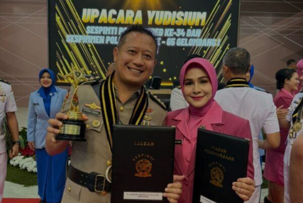 Award Kusworo Wibowo